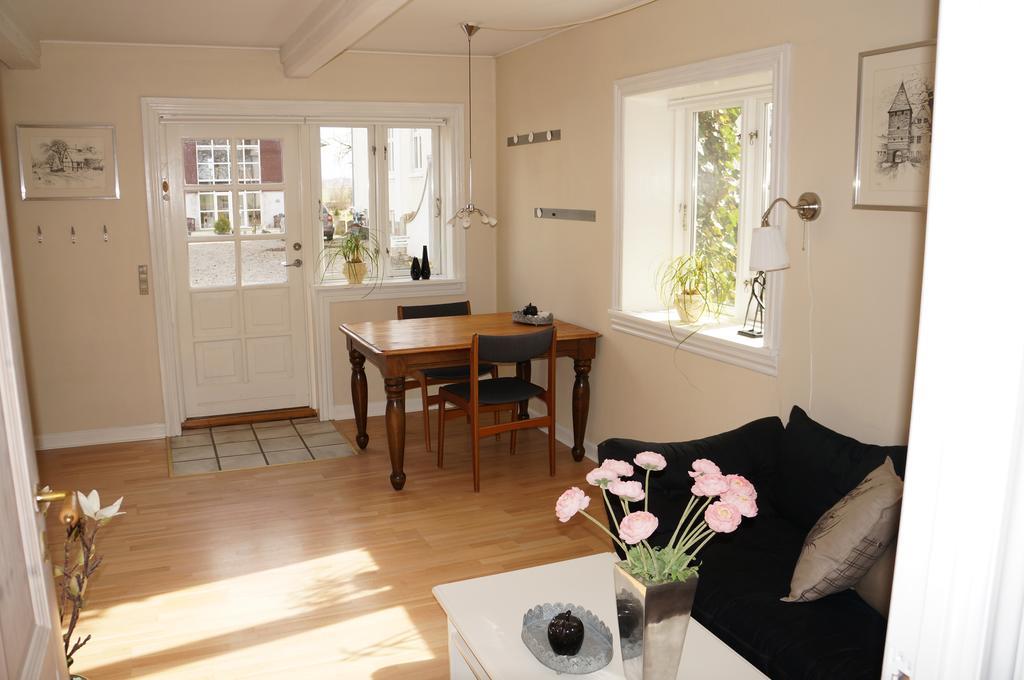 Tiendegaarden Møns Klint Bed & Breakfast