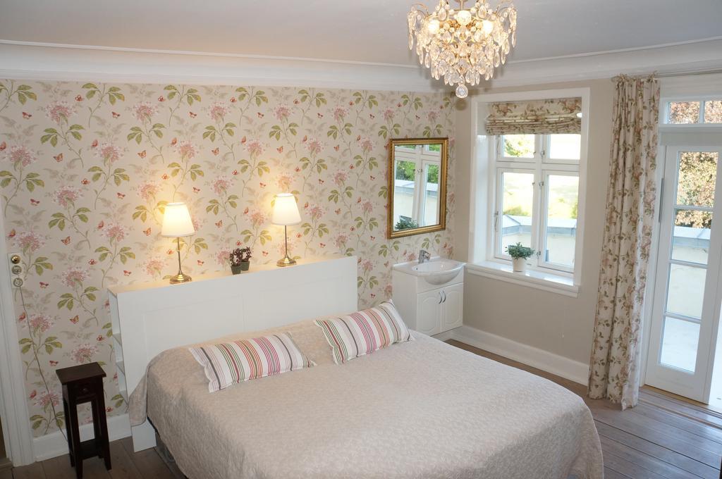 Tiendegaarden Møns Klint Bed & Breakfast