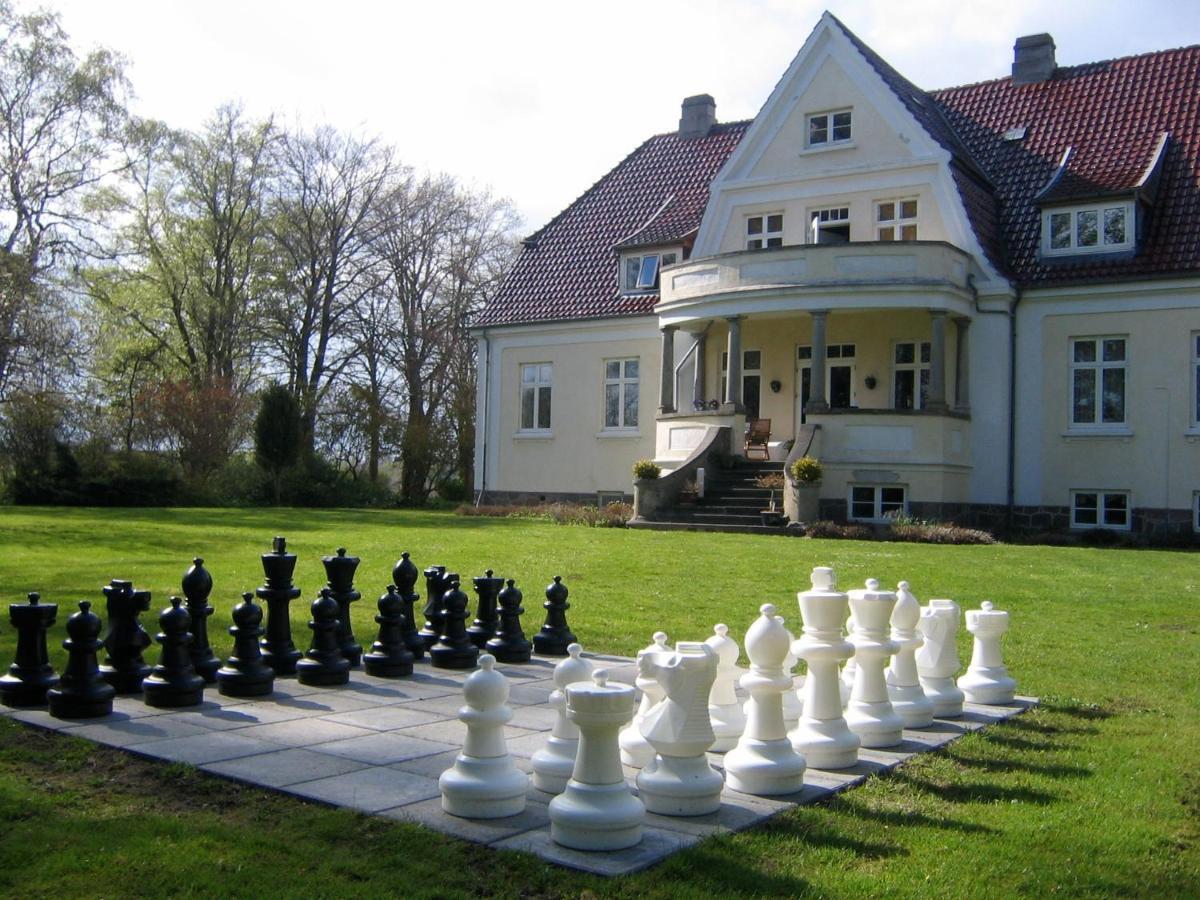 Bed & Breakfast Tiendegaarden Mons Klint